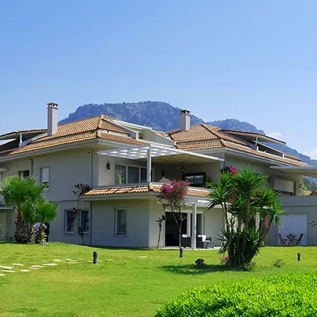 3+1 Luxury Seafront Duplex W/pool In Fethiye * Göcek